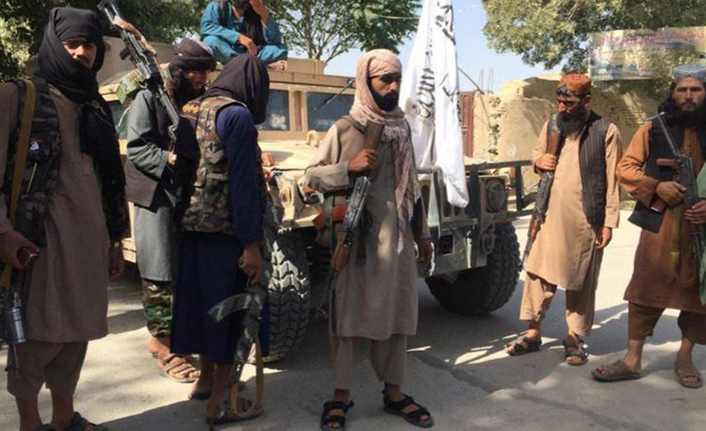 Taliban’dan "yeni anayasa" açıklaması