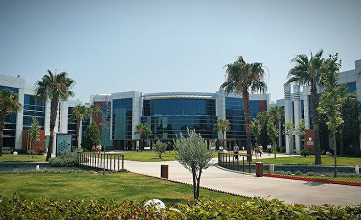 İzmir Bakırçay Üniversitesi 18 Sözleşmeli Personel Alacak