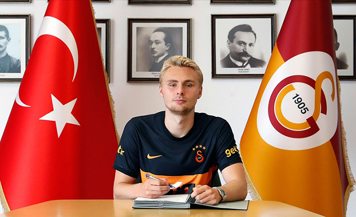 Victor Nelsson resmen Galatasaray'da