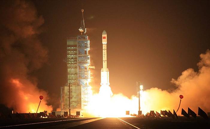 Çin, ilk Güneş gözlem uydusunu fırlattı