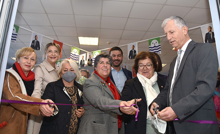 Foça Belediyesi Kadın Danışma Merkezi açıldı
