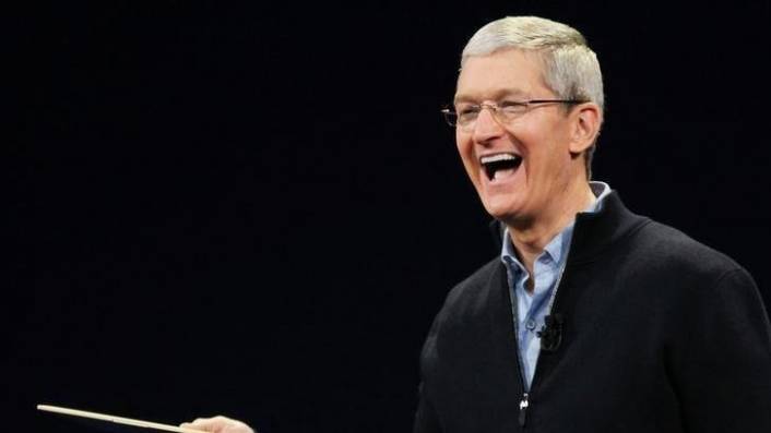 Apple CEO’su Tim Cook’un 2021 kazancı belli oldu