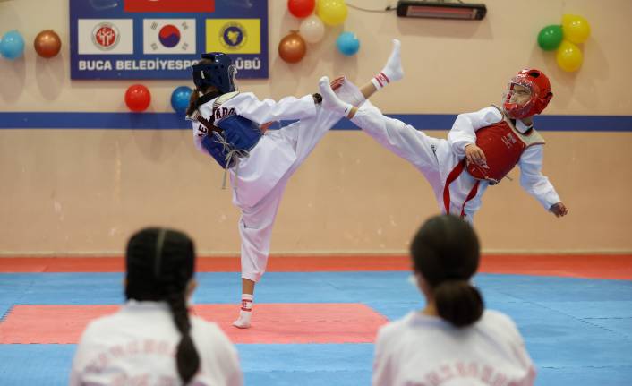 Buca’nın taekwondo şampiyonları