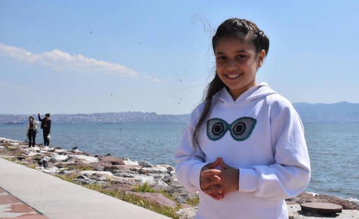 8 yaşındaki dünya matematik birincisi Kumsal, iklim aktivisti oldu