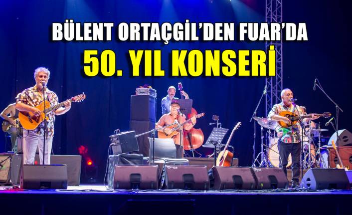 Bülent Ortaçgil İzmir'de 50. yılını kutladı