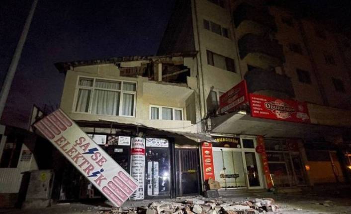 "Riskli 110 ilçe arasındaydı!" Düzce depremi ne anlatıyor?